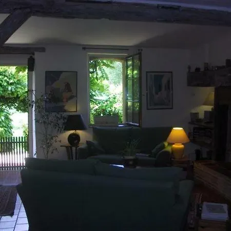 Hourcazet Bed & Breakfast