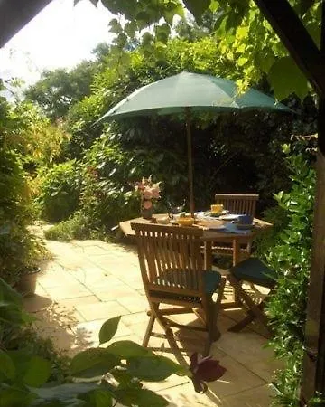 Bed & Breakfast Hourcazet 3*